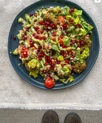 Tahini & Falafel Salad